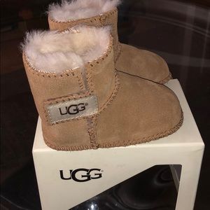 Infant ugh boots